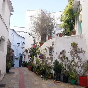  Apartment Beautiful In Duquesa Suites And Gardens